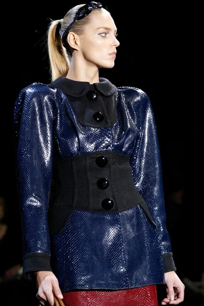 Look 143